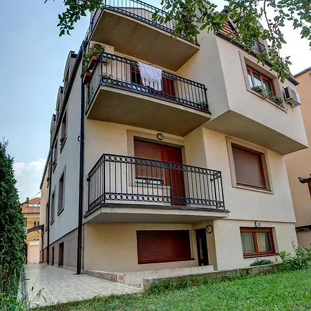 Apartman Stadium Belgrád